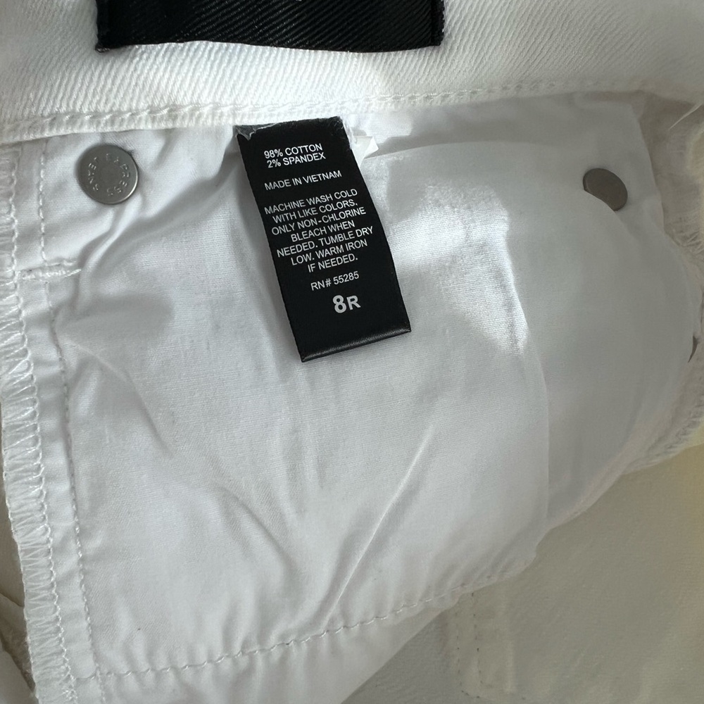 Express White Skinny Ankle Distressed Jeans, Size 8 - Picture 4 of 13